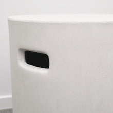 Load image into Gallery viewer, crete pipe stool - chalk