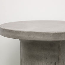 Load image into Gallery viewer, roma crete side table