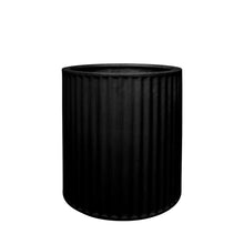Load image into Gallery viewer, ribbed ray planter - black (small)