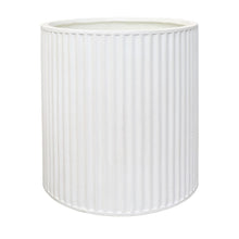 Load image into Gallery viewer, ribbed ray planter - white (large)