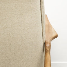 Load image into Gallery viewer, the griffin linen armchair - natural