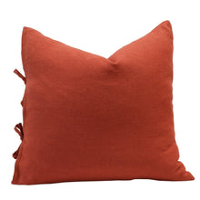 Load image into Gallery viewer, toula tie cushion - spice