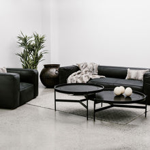 Load image into Gallery viewer, the Ōhura tall coffee table - black