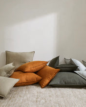 Load image into Gallery viewer, my como cushion - spice
