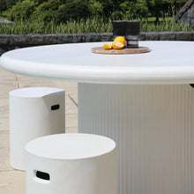 Load image into Gallery viewer, crete pipe stool - chalk