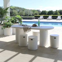 Load image into Gallery viewer, crete pipe stool - chalk