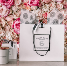 Load image into Gallery viewer, miller road luxury candle - flower shop