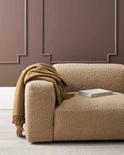 Load image into Gallery viewer, my nevis throw - camel