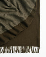 Load image into Gallery viewer, my fiord throw - kelp