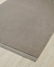 Load image into Gallery viewer, my silvio flint rug - 100% nz wool