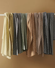 Load image into Gallery viewer, my solano throw - zest
