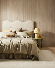 Load image into Gallery viewer, my silvio ecru rug - 100% nz wool