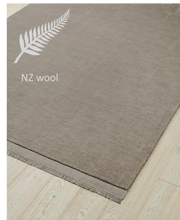 Load image into Gallery viewer, my silvio flint rug - 100% nz wool