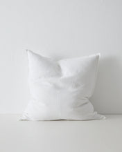 Load image into Gallery viewer, my como cushion - snow