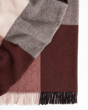 Load image into Gallery viewer, my brookside throw - beetroot

